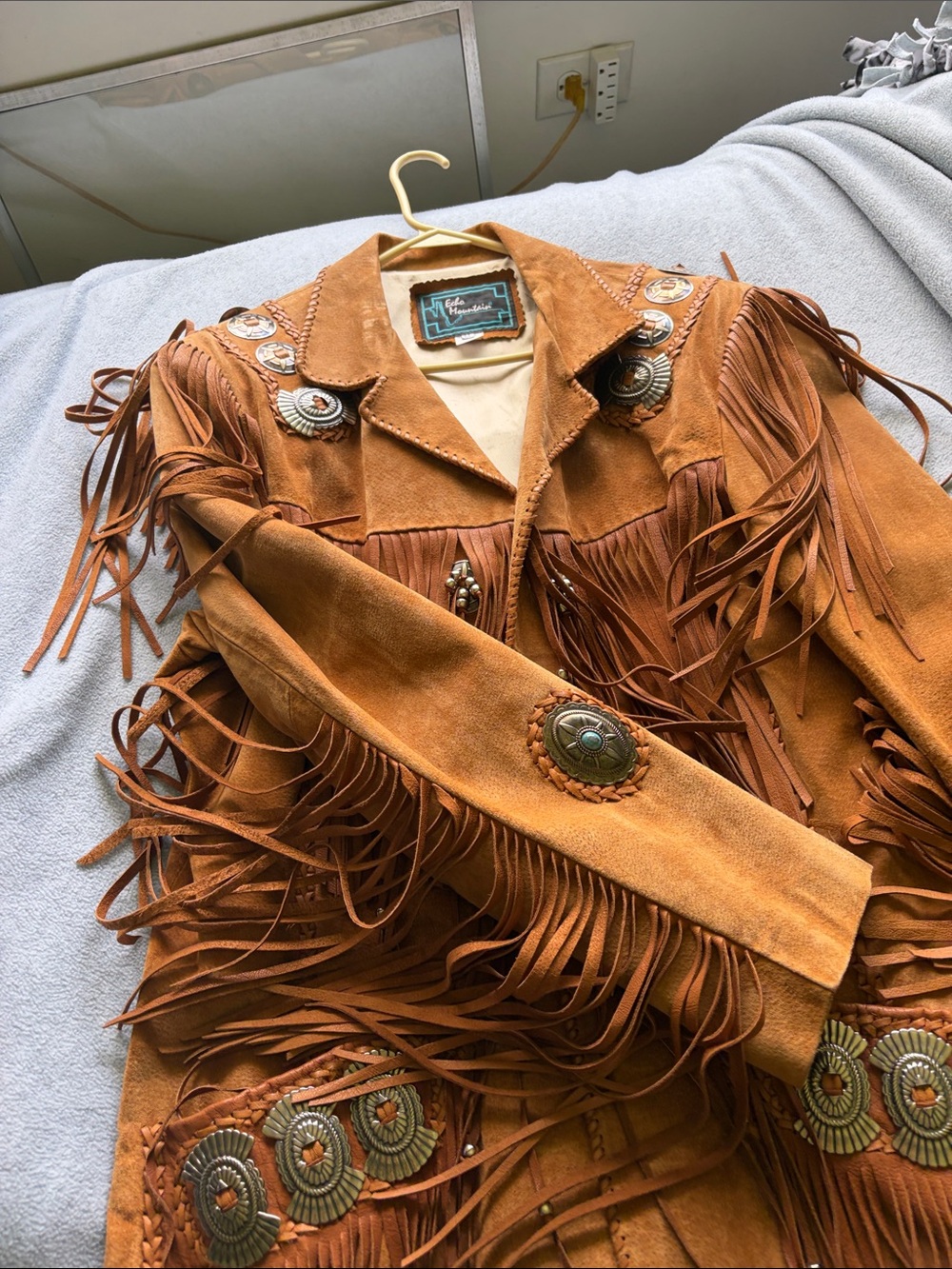 Vintage Western Fringe Suede Jacket - Brown - Picture 6 of 13